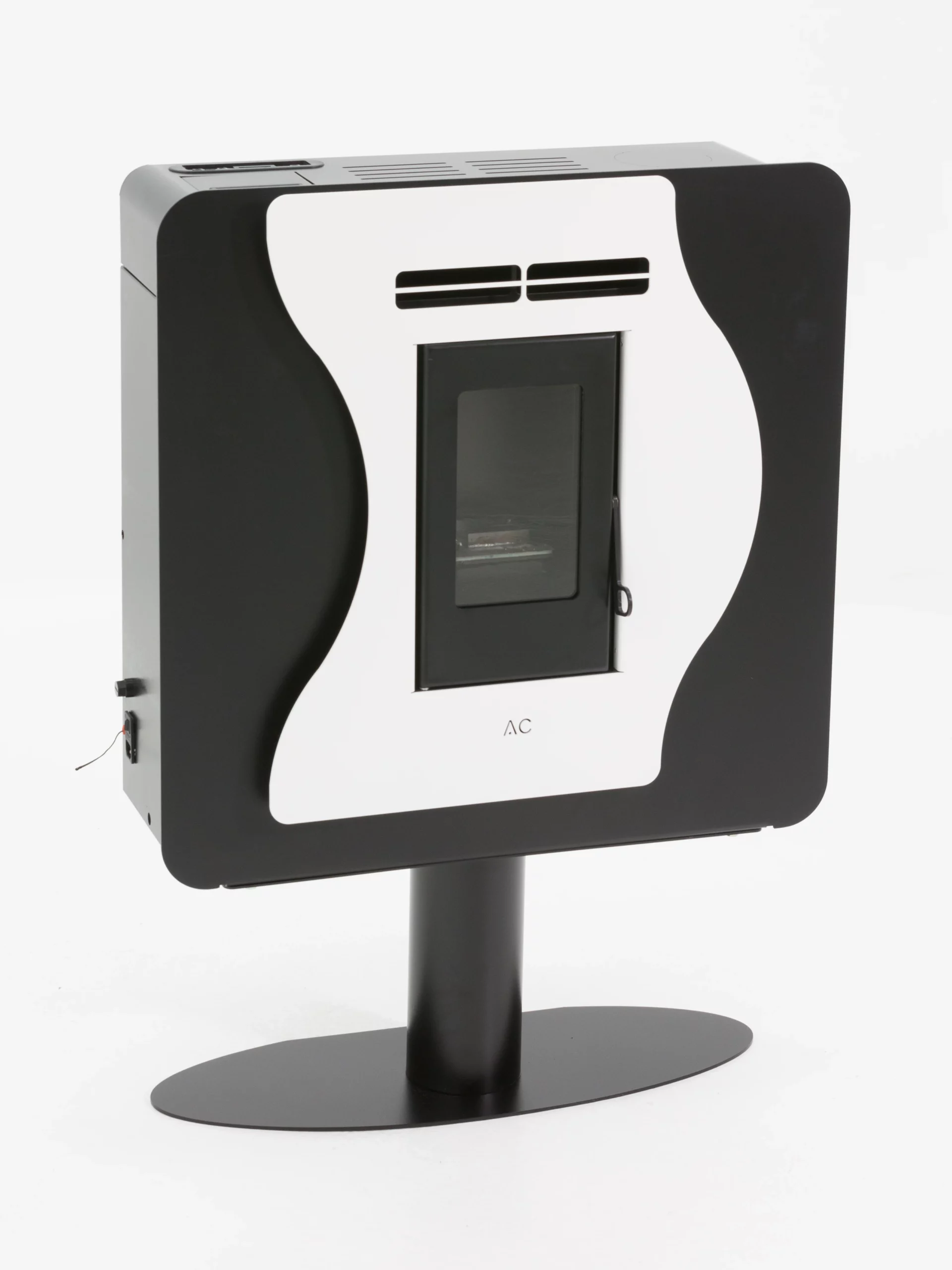 EMAFLAM LUNA WHITE 5,6 kW